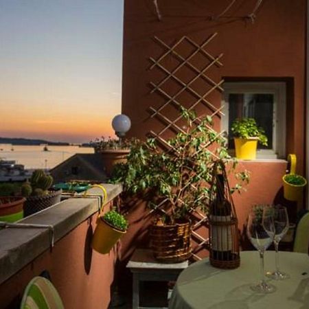 Pietas Iulia Apartment Pula Bagian luar foto